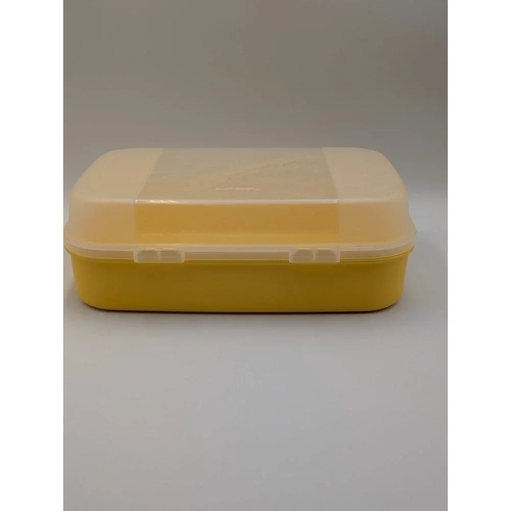 Tupperware 2242D-4 Clear Hinged Lid Yellow Box Container  11x7x4 Storz-a-lot